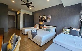 Luxurious Ceylonz Suite Near Bukit Bintang 4Pax