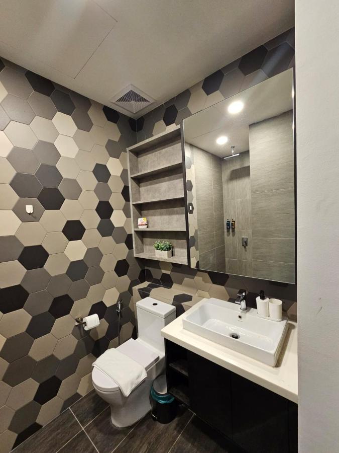 Luxurious Ceylonz Suite Near Bukit Bintang 4Pax Куала-Лумпур Экстерьер фото
